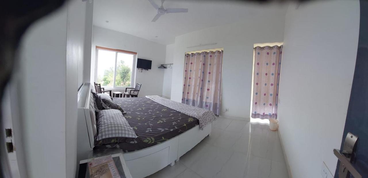 Mayur Home Stay, Morni Hills Ngoại thất bức ảnh