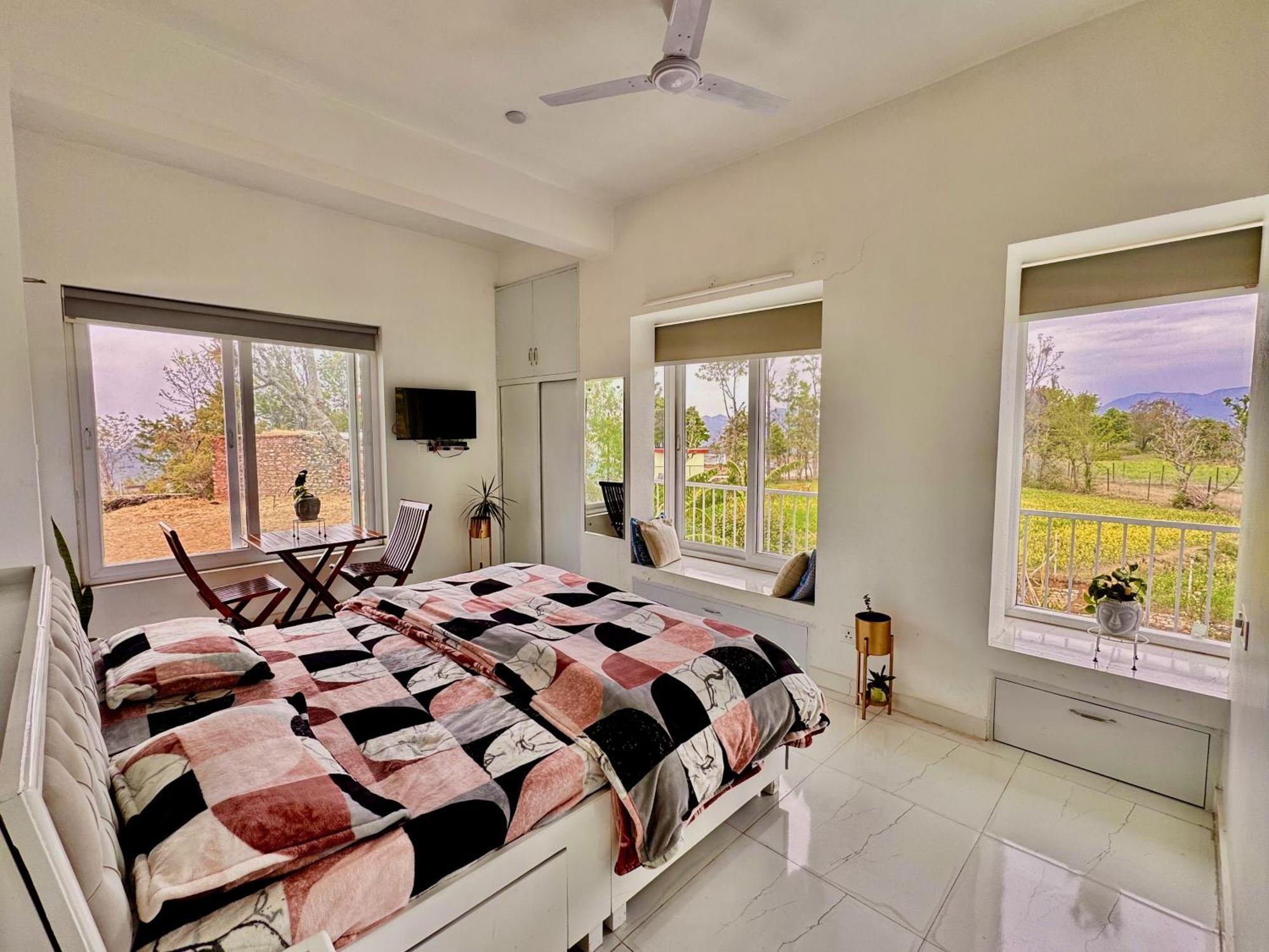 Mayur Home Stay, Morni Hills Ngoại thất bức ảnh